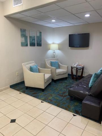 Candlewood By Ihg Tyler