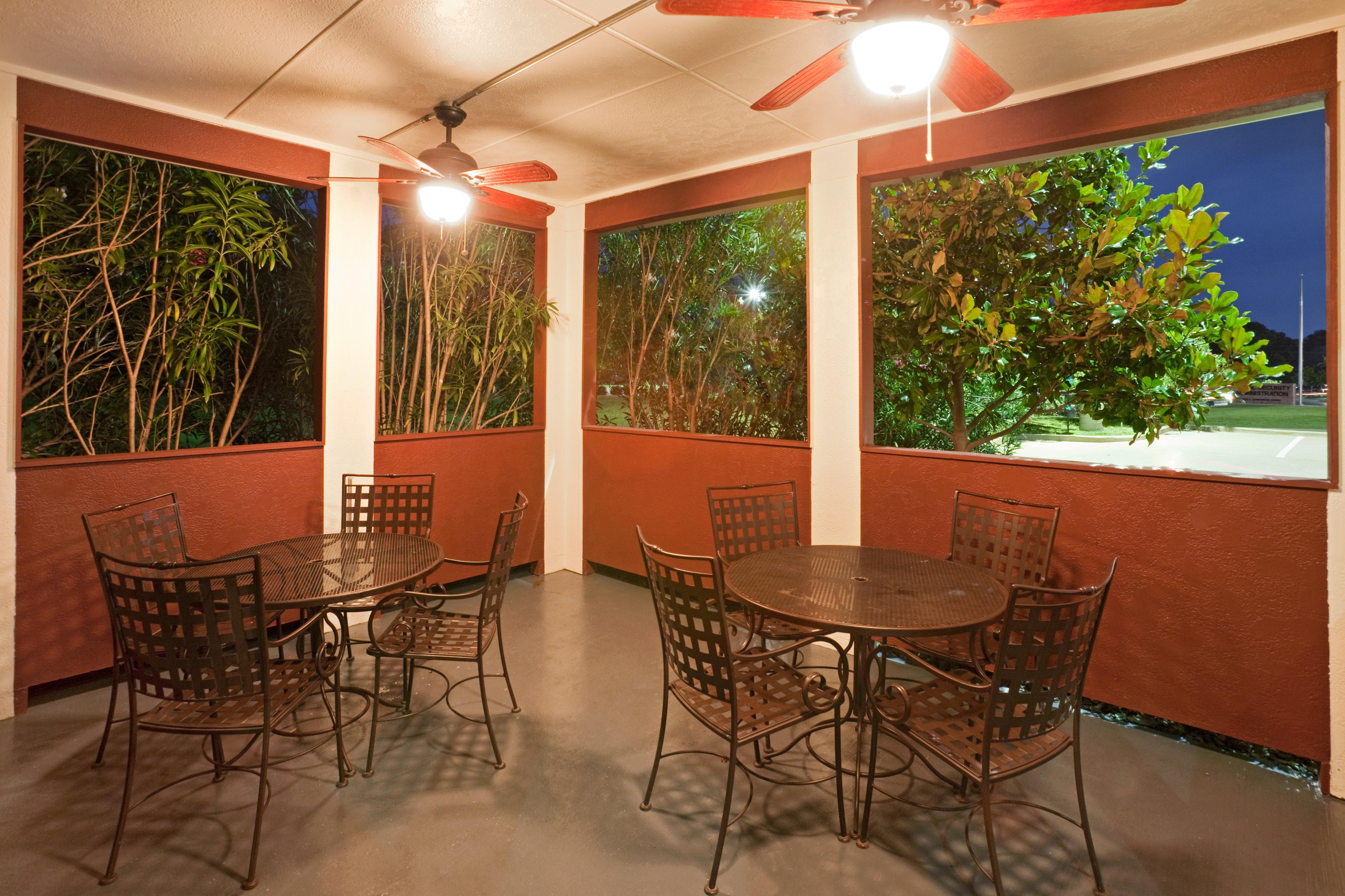 Candlewood By Ihg Hotel 3*