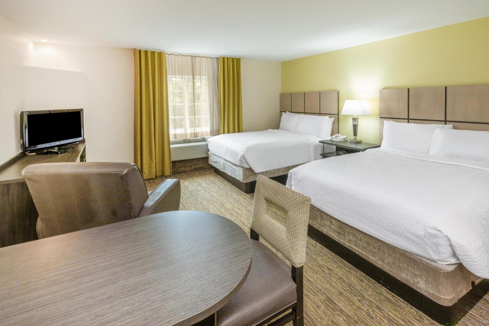 Candlewood By Ihg 3*