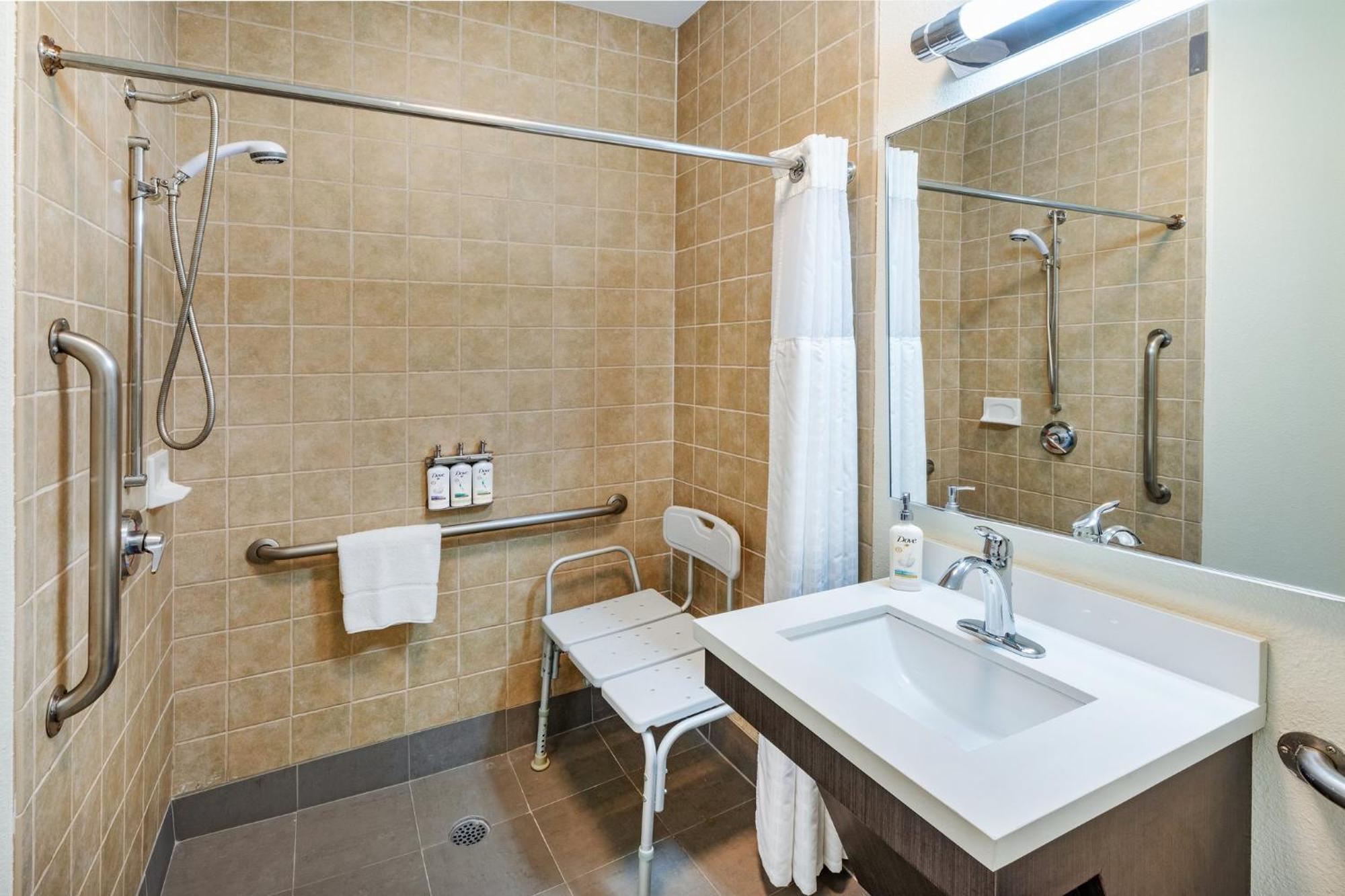 Candlewood By Ihg 3*