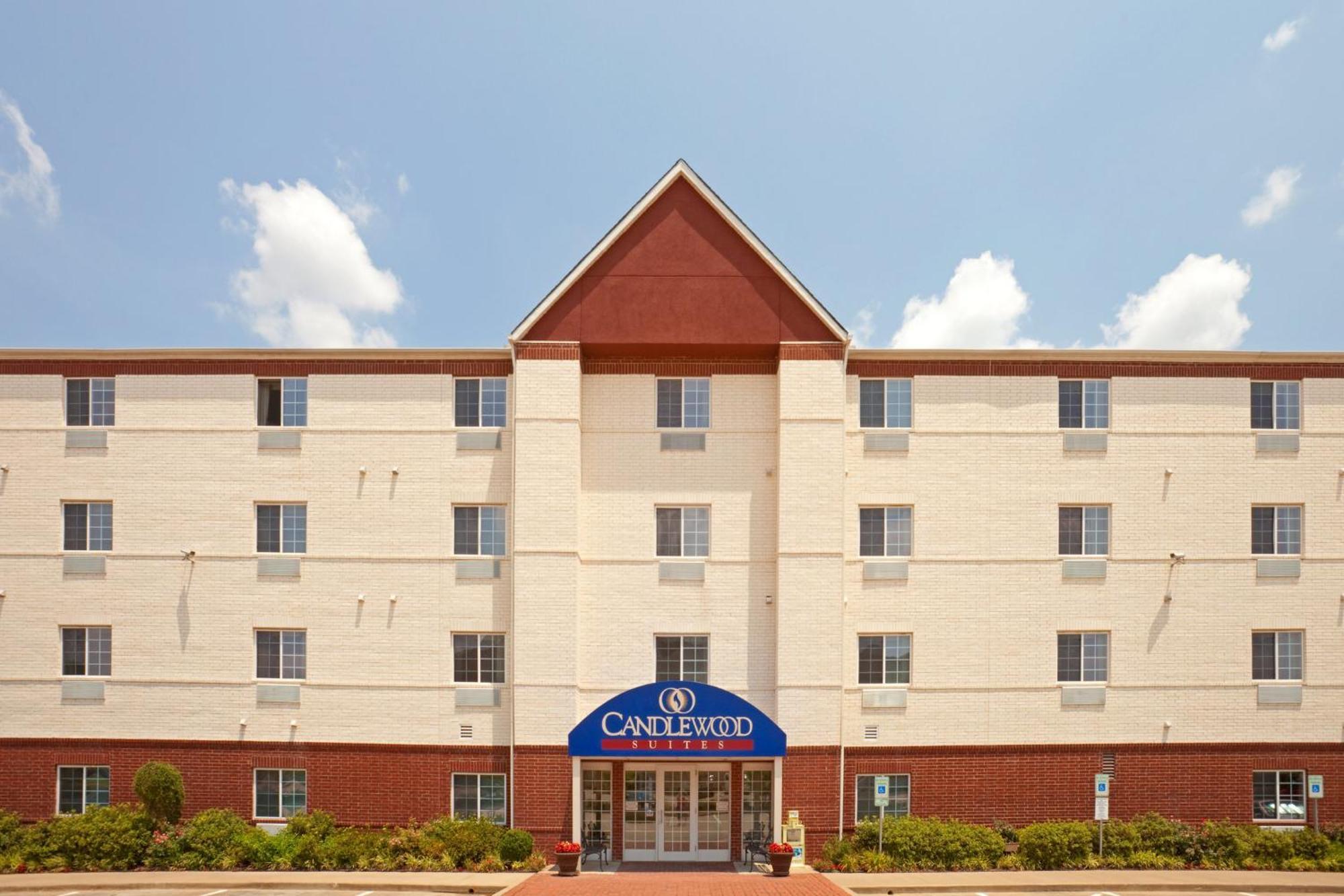 Candlewood By Ihg Hotel