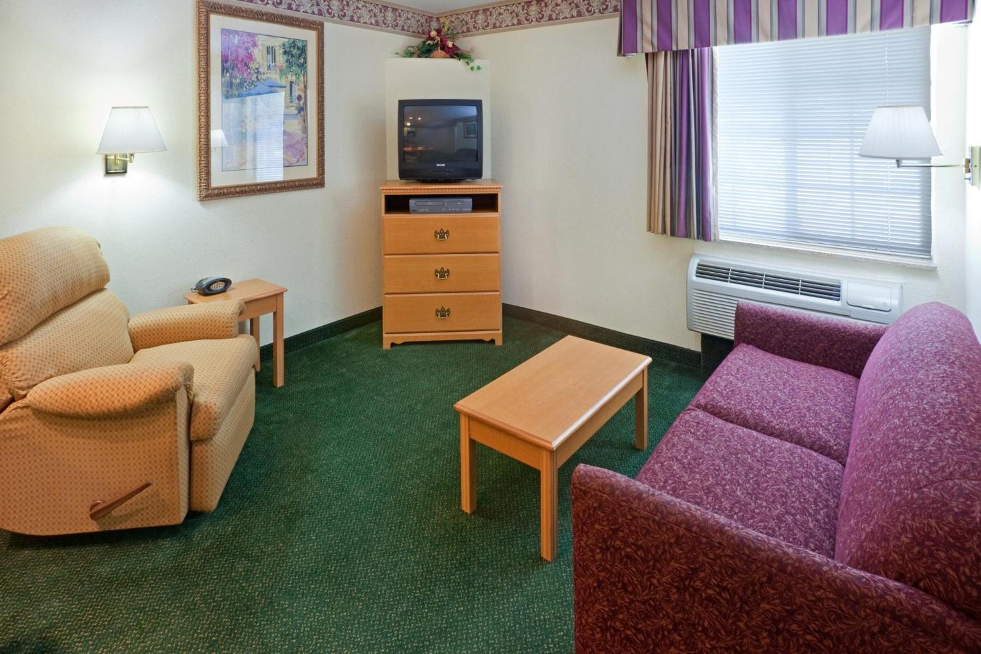 Hotel Candlewood By Ihg