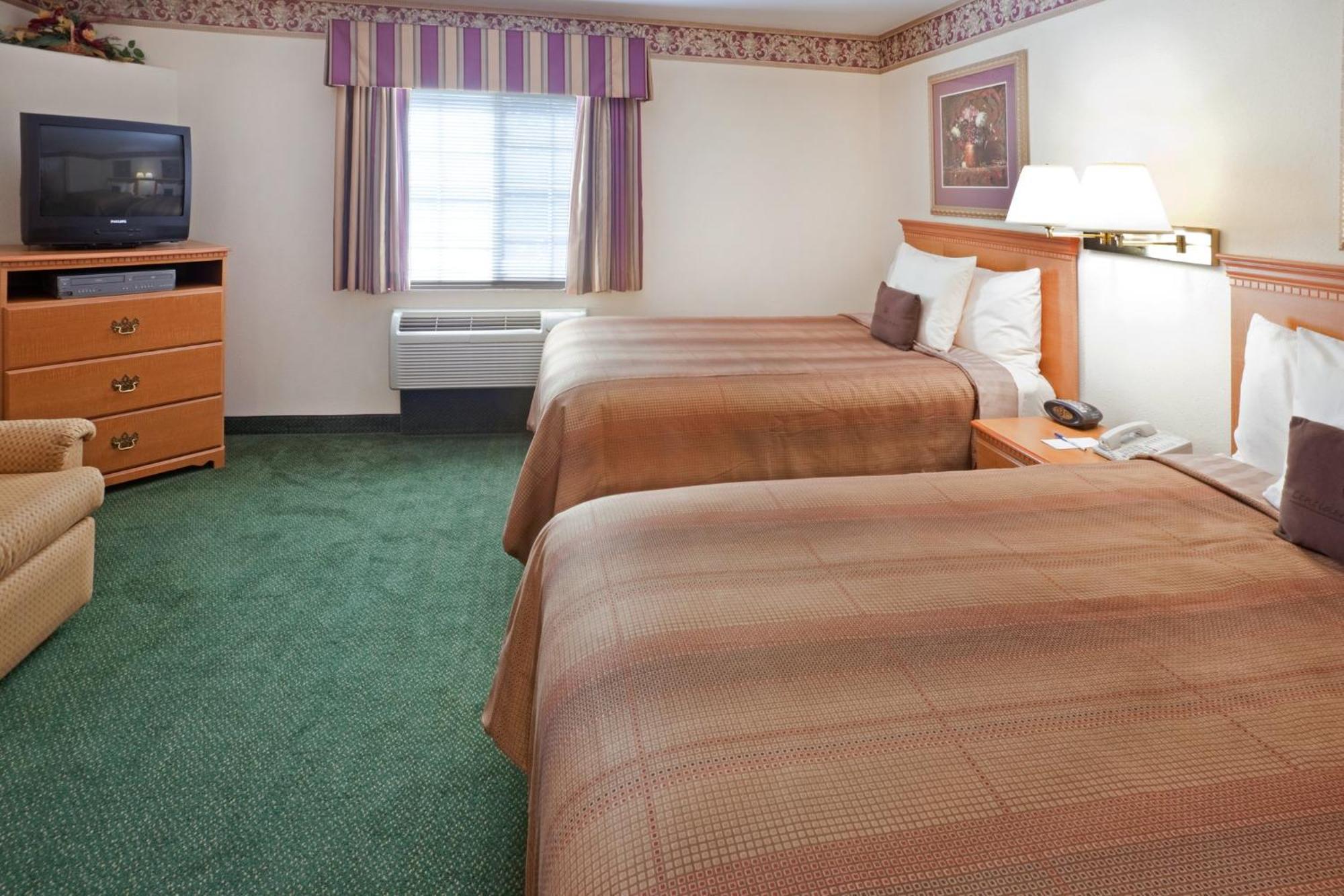 Candlewood By Ihg Hotel